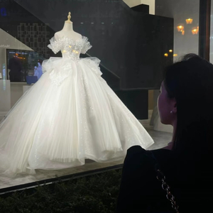 淫亂人妻西野翔
